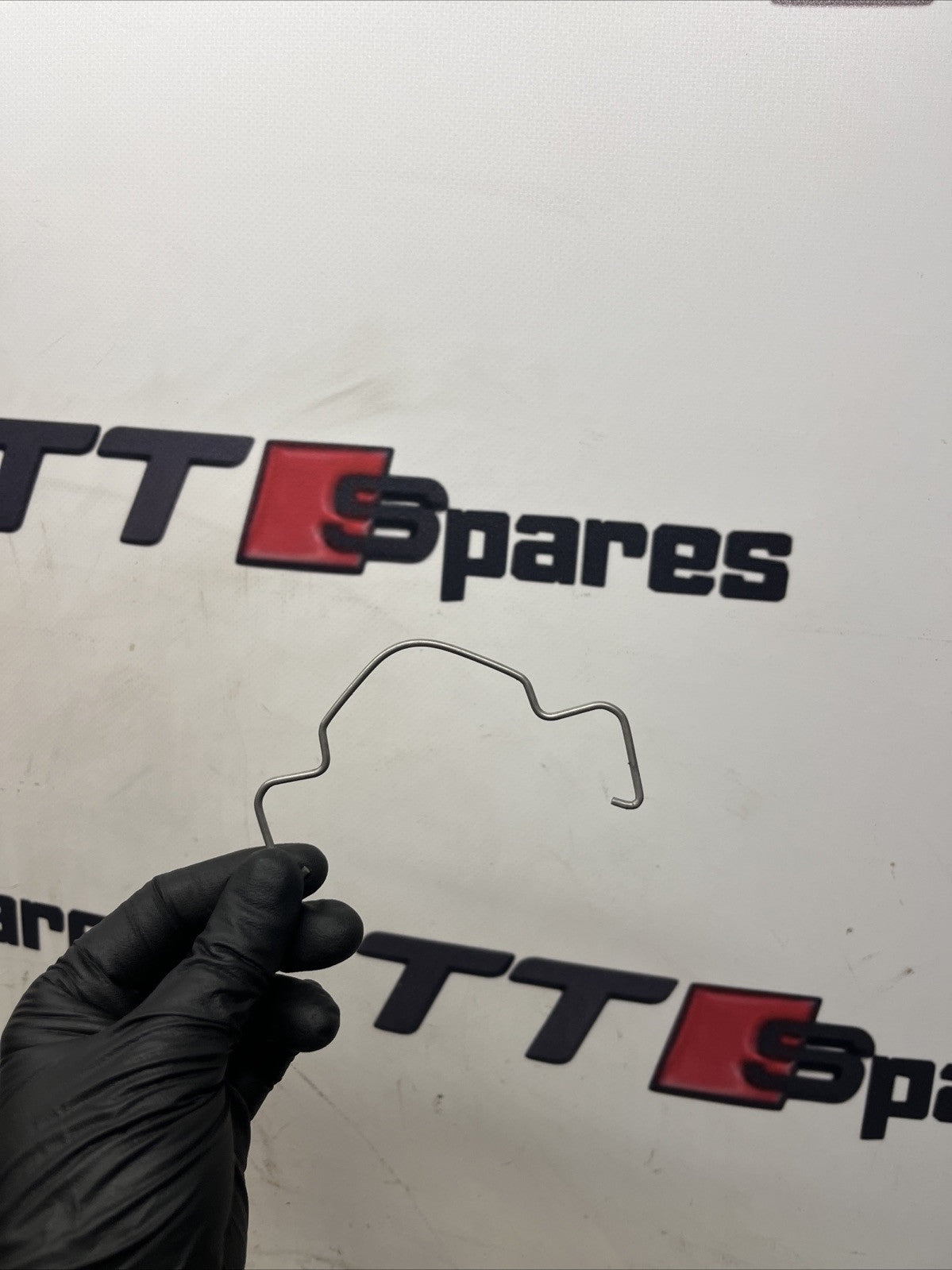 Audi TT MK1 98-06 8N Headlight Rear Back Cover Retaining Wire Clip Fixing