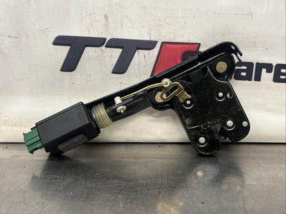 2004 AUDI TT MK1 TAILGATE BOOT LOCK CATCH WITH ACTUATOR 8N0827505C