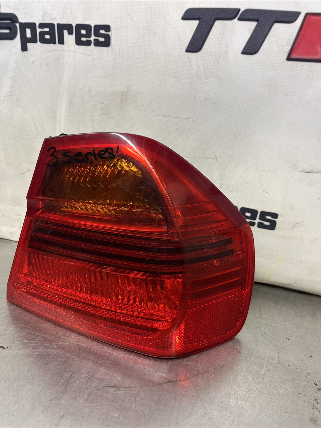 BMW 3 Series E90 Saloon Rear Back Lamp Light Right Tail Back O/S 6937458