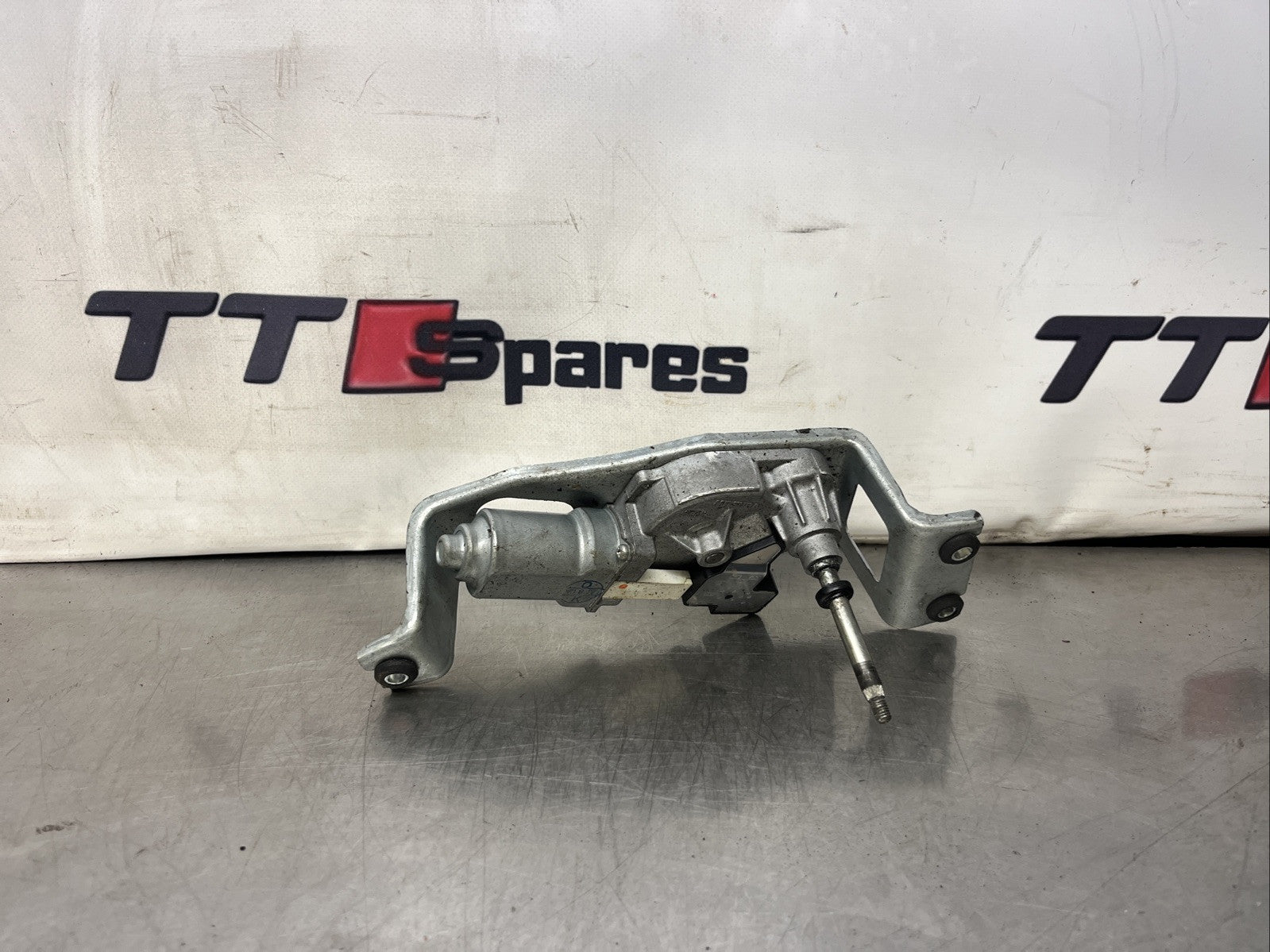BMW 1 F20 M 135 i Rear Window Wiper Motor 7258532 18558210 2013