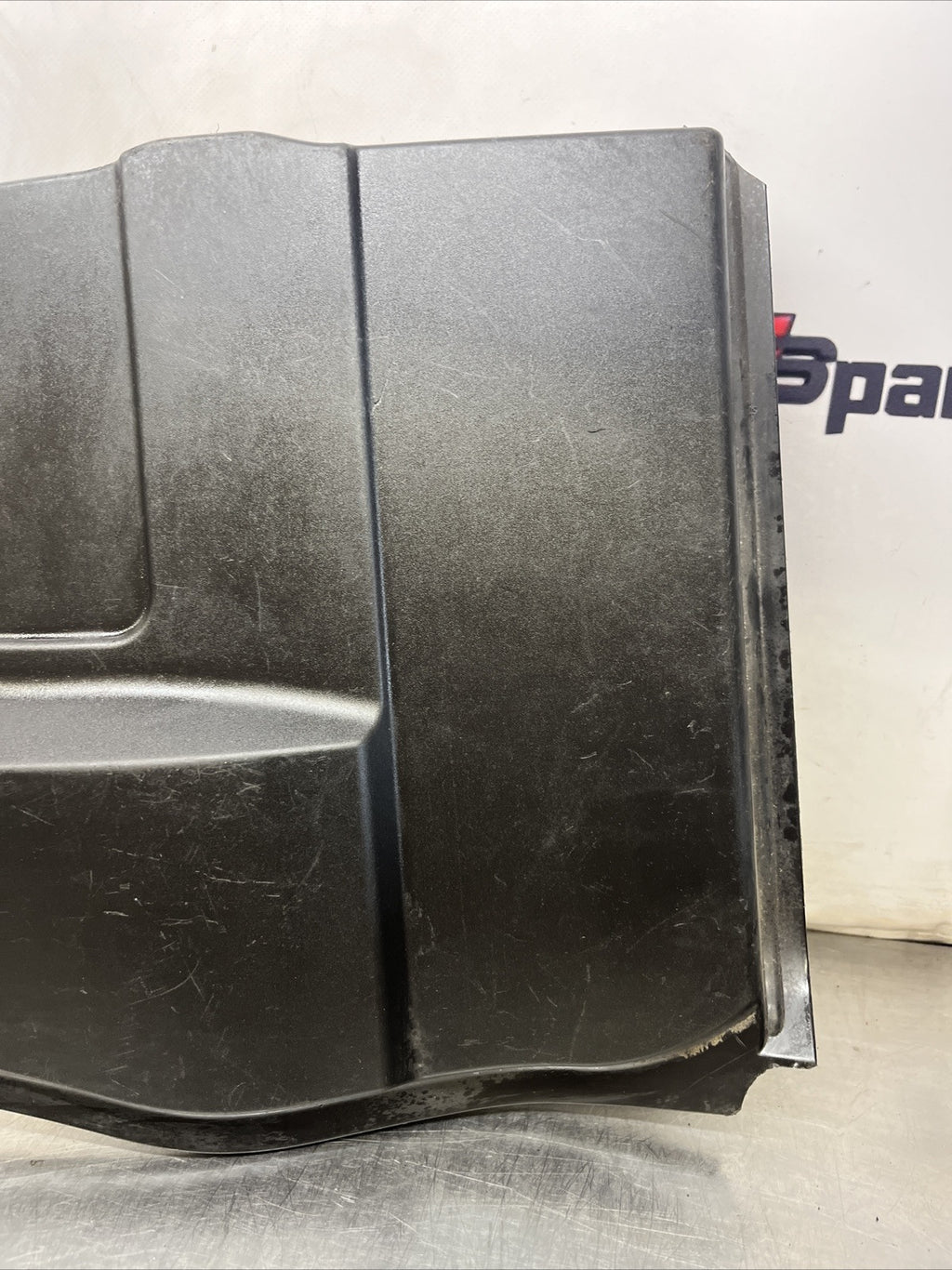 LAND ROVER DISCOVERY 3 ABS PUMP PLASTIC COVER DWN500022