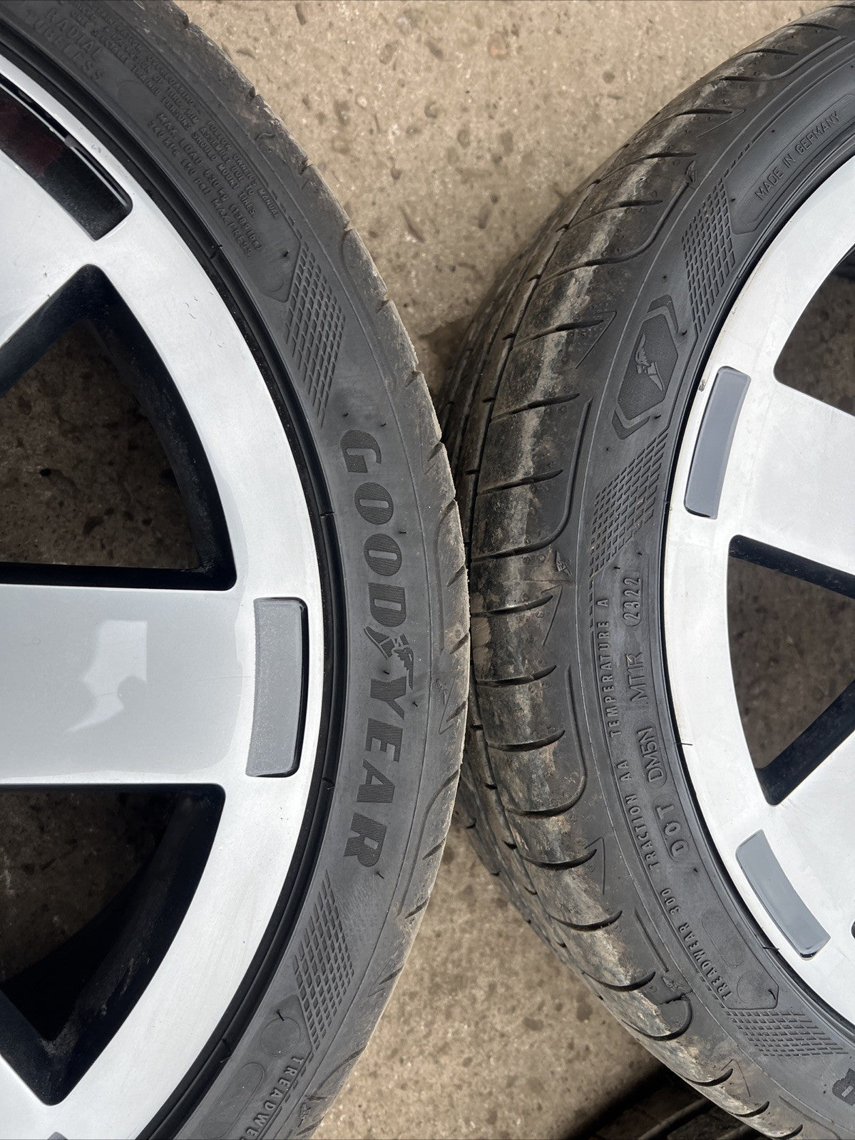 Audi TT MK1 2003 3.2 V6 5x100 18" Alloy Wheels & Tyres Set Grey TT61