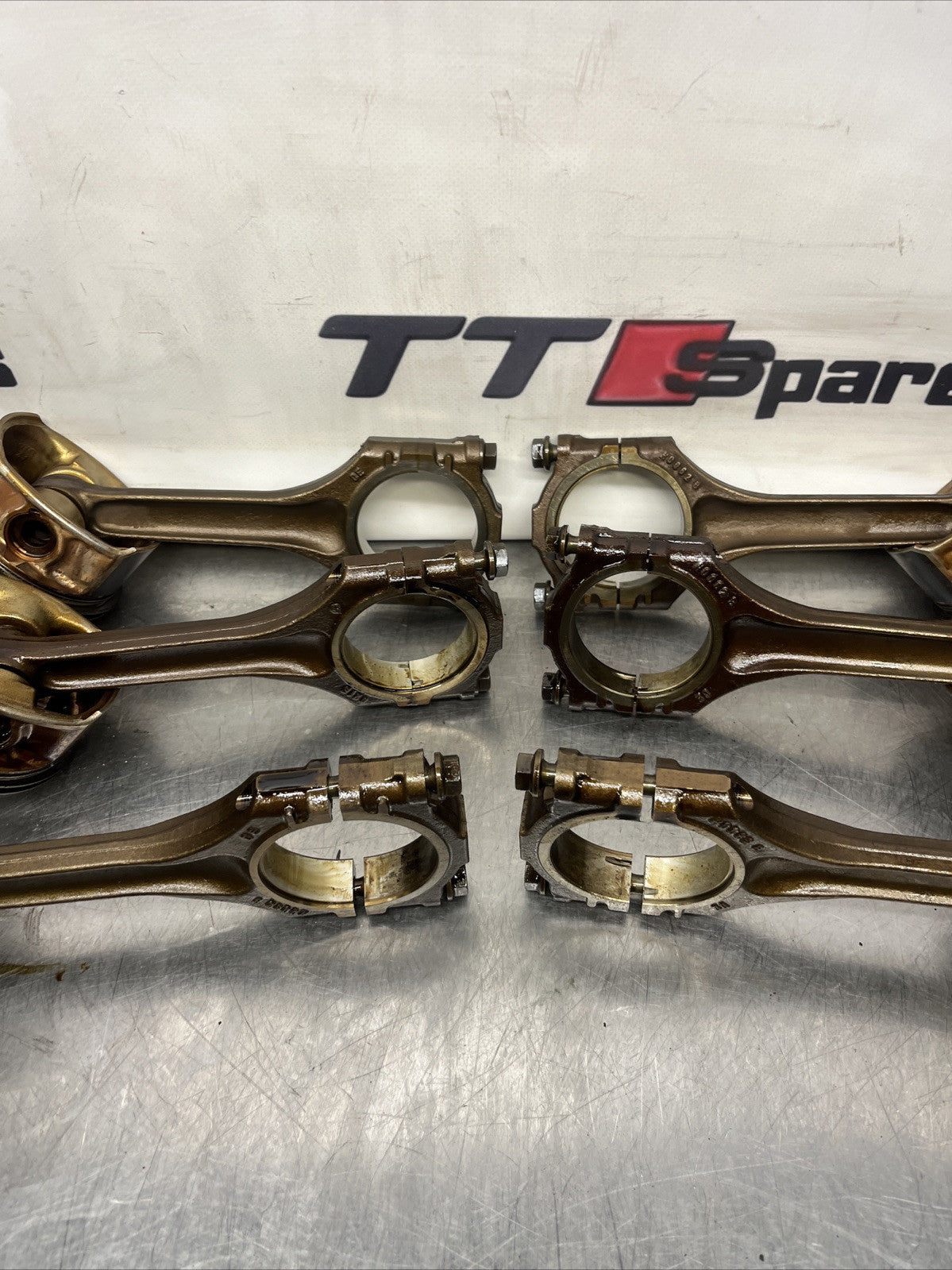 VW GOLF MK5 R32 2005-2009 3.2 V6 PETROL BUB  ENGINE PISTONS CONNECTING RODS 021E