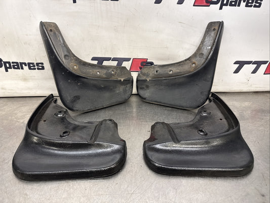 AUDI TT MK1 8N PAIR REAR MUDFLAPS GENUINE ORIGINAL 8N0075101 V6 1.8T QUATTRO