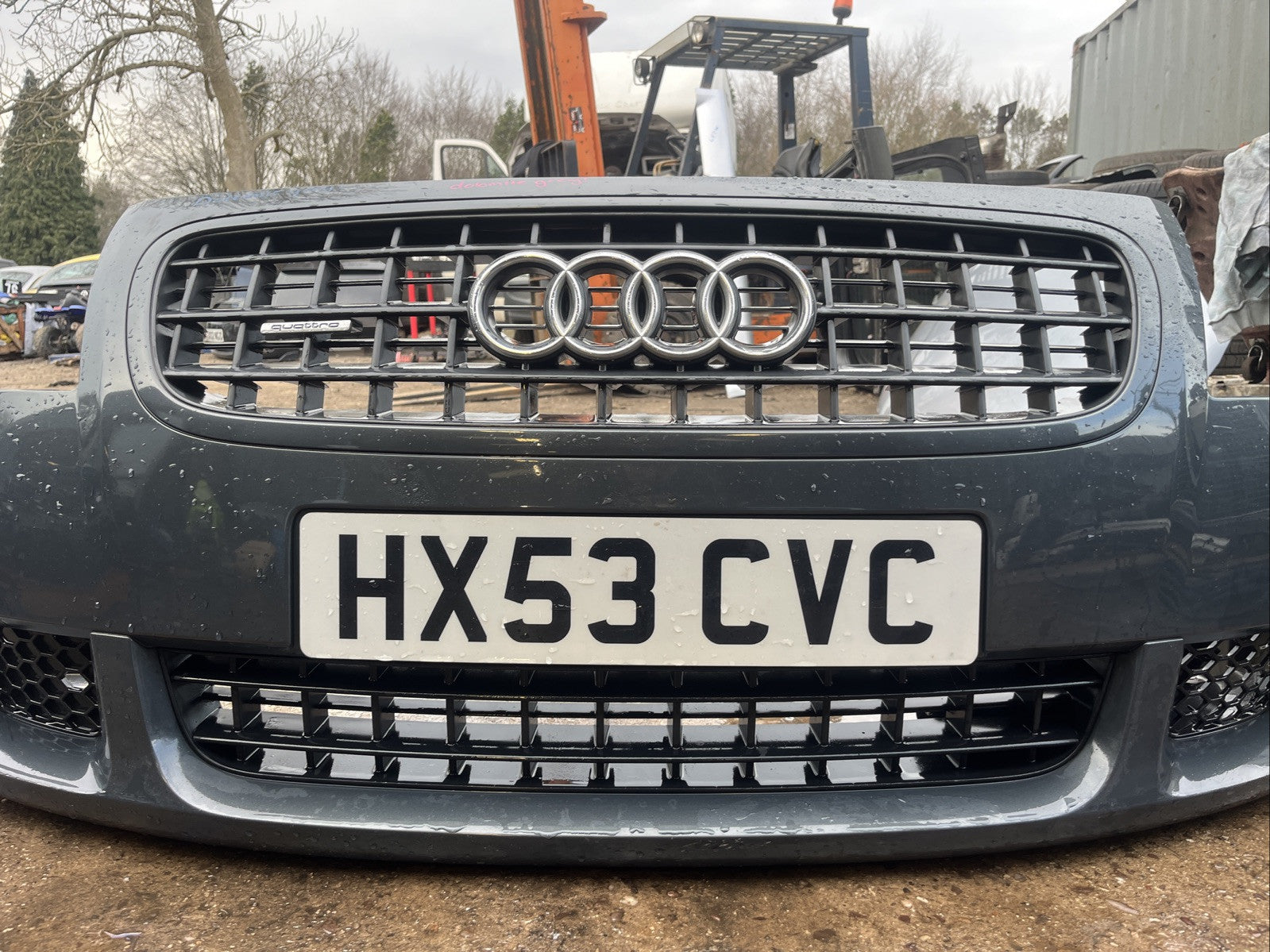 AUDI TT 8n mk1 3.2 V6 COMPLETE FRONT BUMPER + GRILLS WASHER JETS Dolomite Grey
