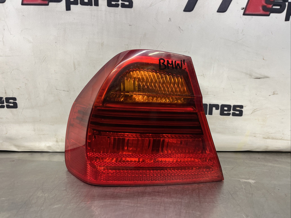 2004-2008 E90 PRE LCI BMW 3 SERIES REAR TAIL LIGHT LH PASSENGER SIDE 6937457