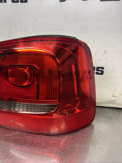 VOLKSWAGEN Touran Se 2010-2014 Rear Tail Light Right Side Outer