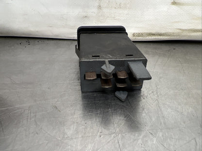 VOLKSWAGEN VW GOLF MK4 HAZARD SWITCH 1J0953235 1998-2004 AMS1703-3