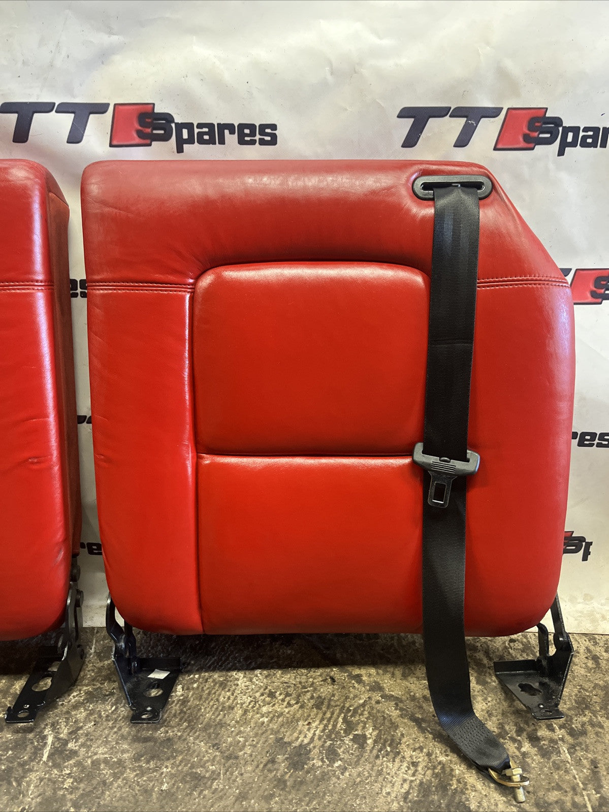 Genuine Audi TT Mk1 Leather Seat*REAR RED SEATS ONLY*98-06 Top And Bottom