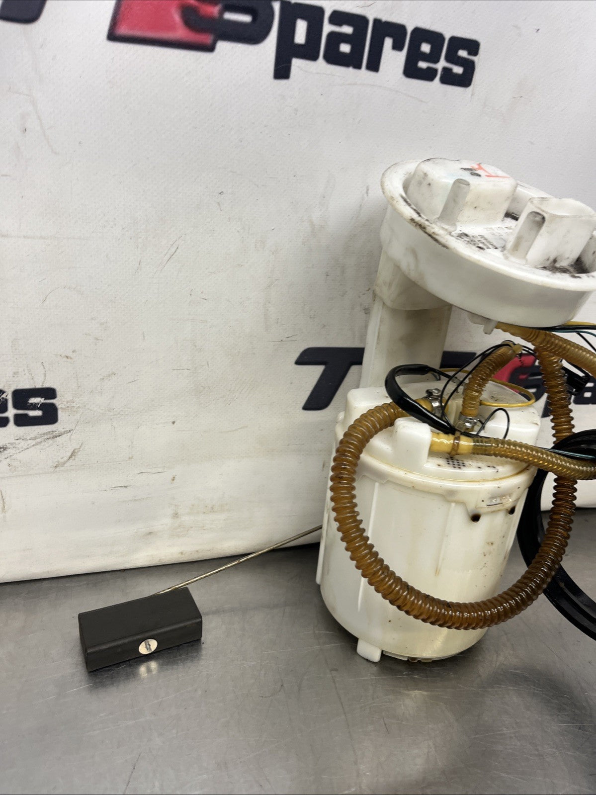 AUDI TT 8N QUATTRO IN TANK FUEL SENDER UNIT PUMP MAIN PART TWIN 8l9919051G V6