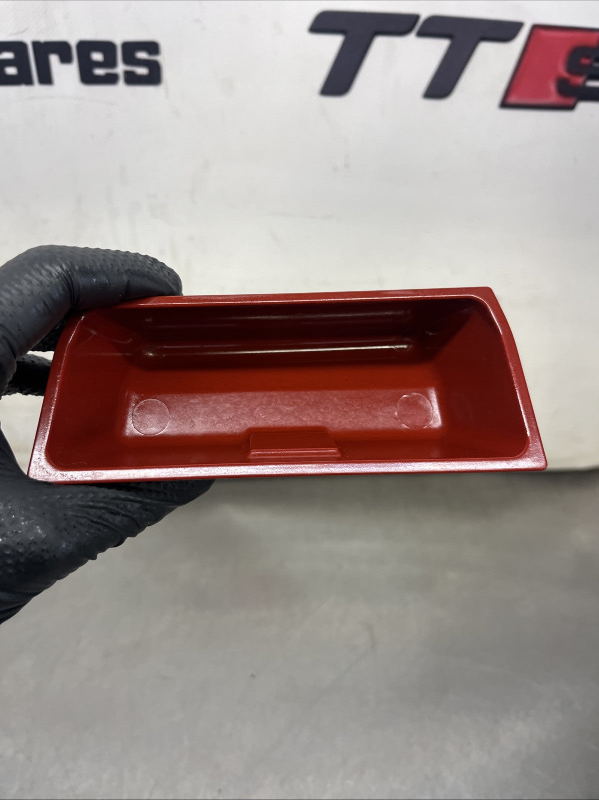 Volkswagen Touran II 2012 car ashtray insert 1T0858701D ZVG56929