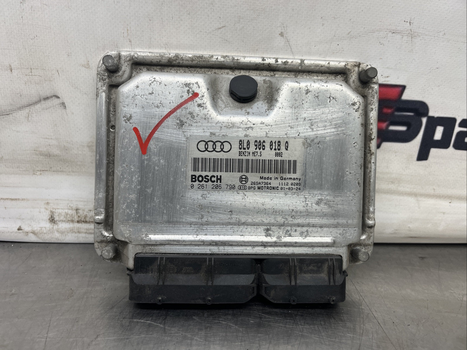Audi TT 1.8 Turbo Ecu 8L0906018Q 0261206790 ME7.5 ARY Engine ECU IMMO OFF