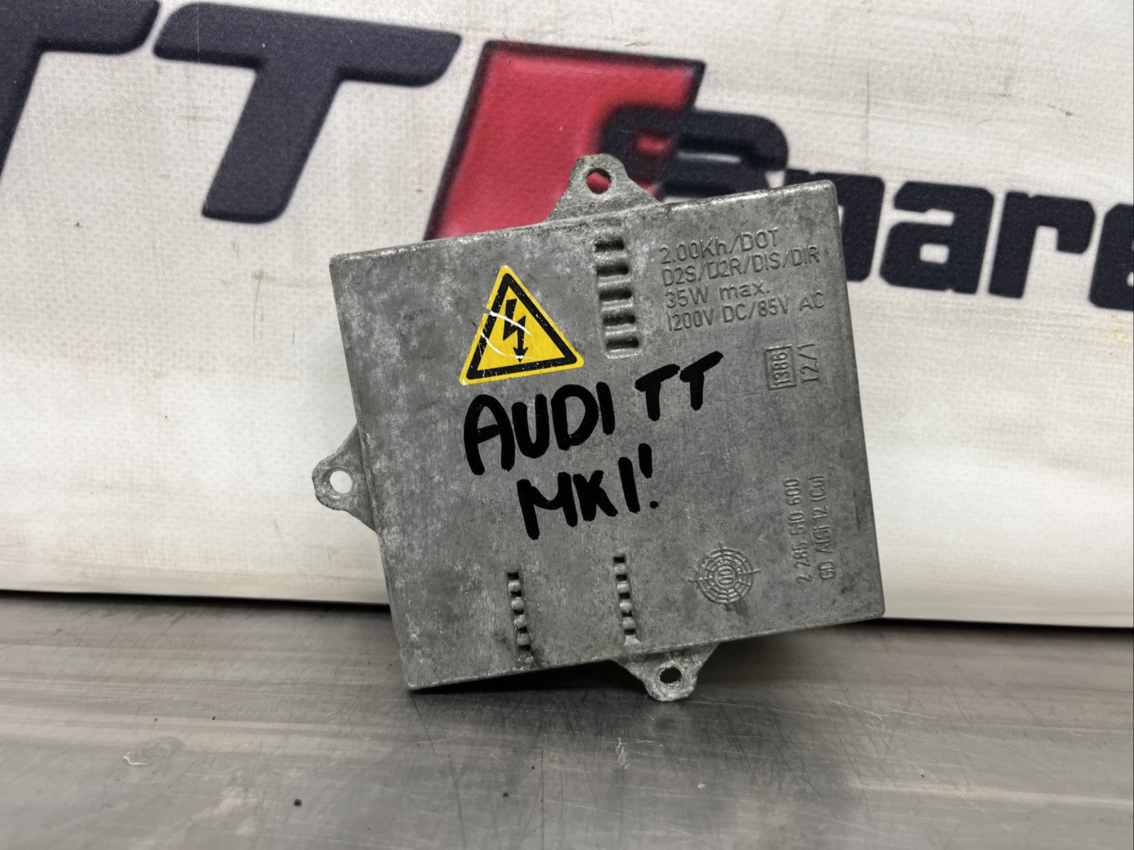 Audi S3 tt Xenon Headlight HID Ballast Control Unit 1307329066 IGNITON 8N MK1