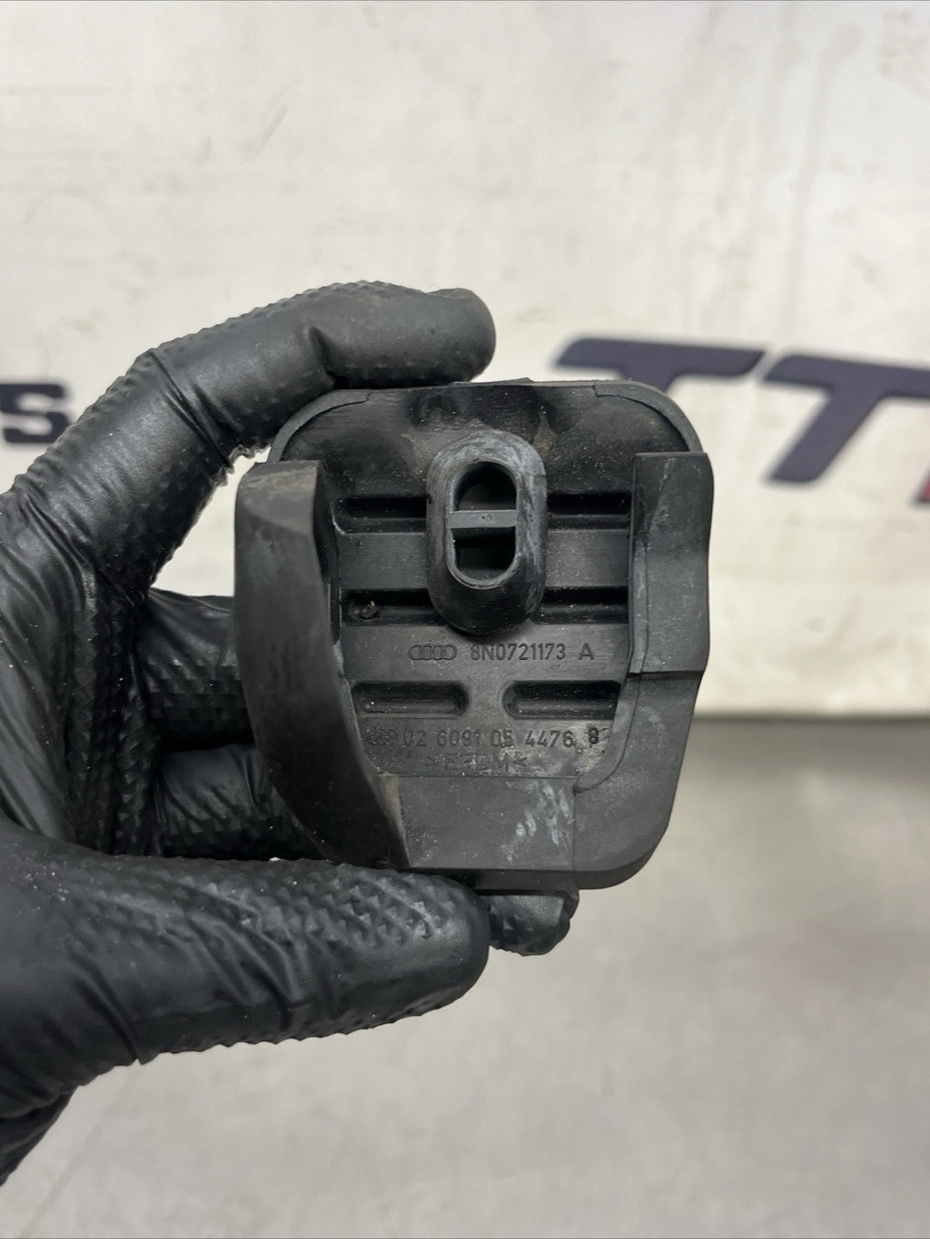  8N0721173A Audi TT mk1 8N brake pedal rubber GENUINE ORIGINAL