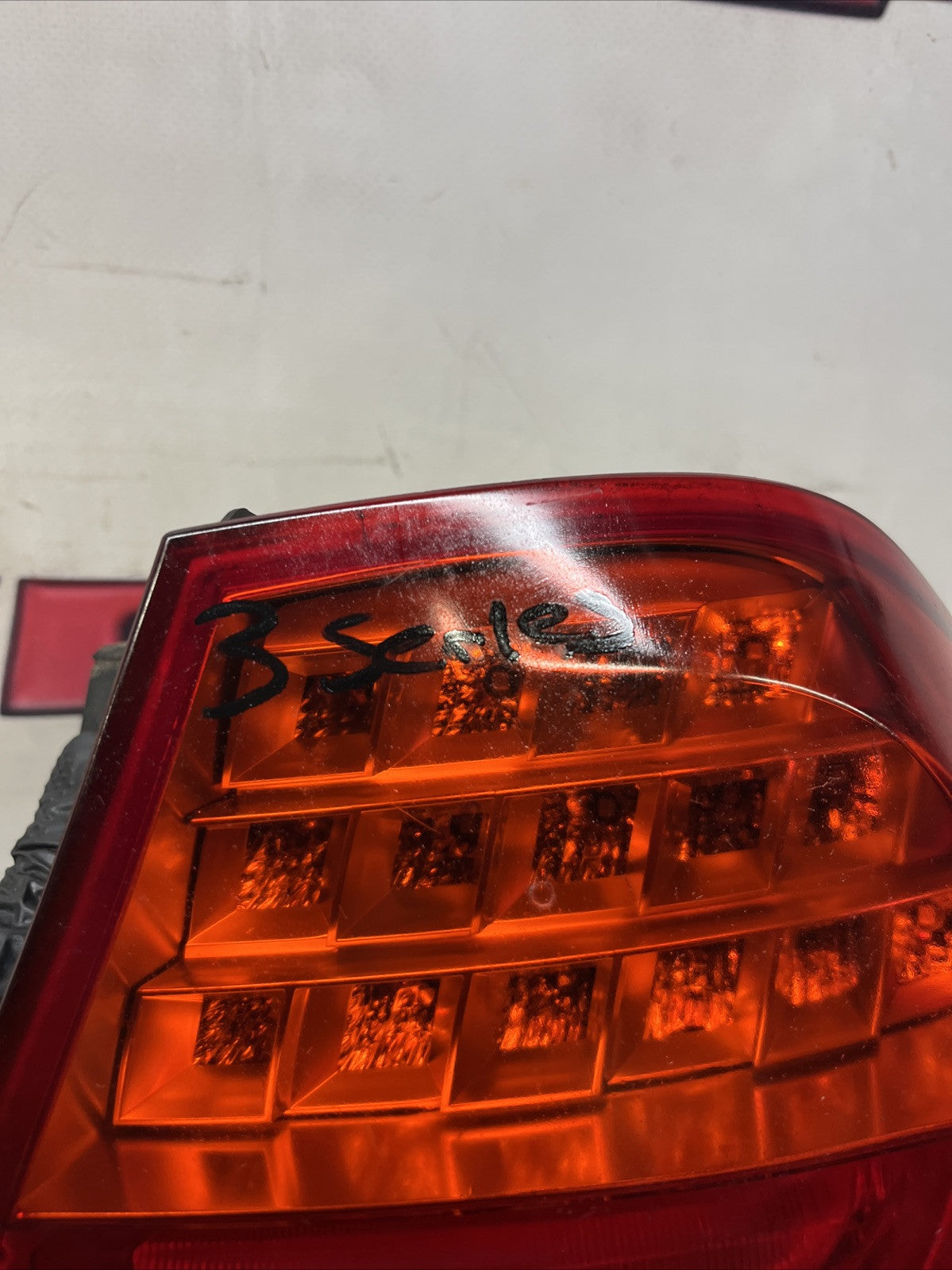 BMW 7289431 Rear Right LED Light for 3 Series E91
