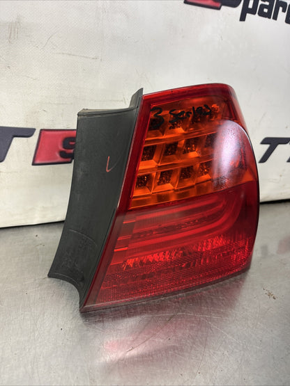 BMW 7289431 Rear Right LED Light for 3 Series E91