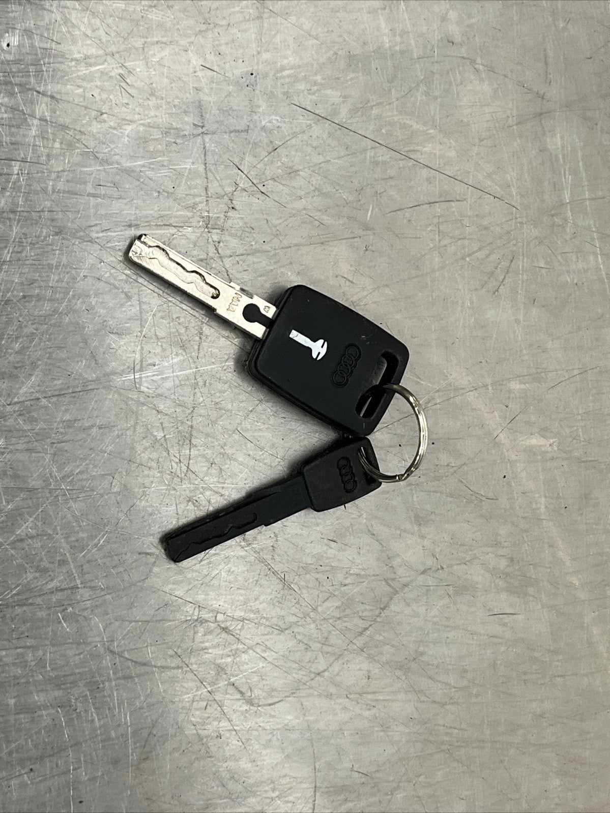 Audi TT Mk1 Genuine OEM Valet Key Plastic And Metal