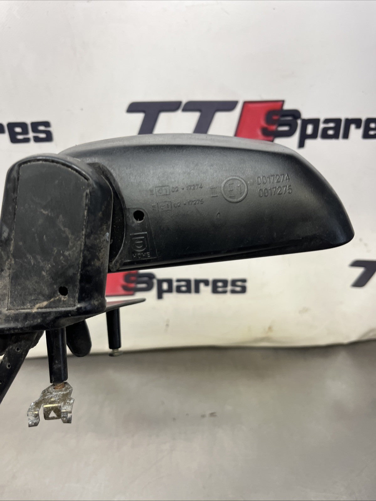 Volkswagen Golf MK2 1.6D 44kW Diesel 1990 LHD Front Left Manual Wing Mirror 