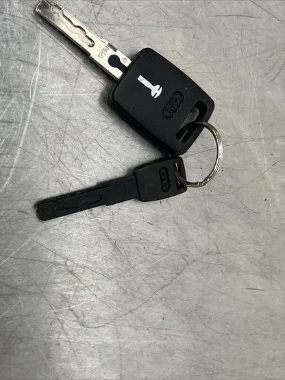 Audi TT Mk1 Genuine OEM Valet Key Plastic And Metal