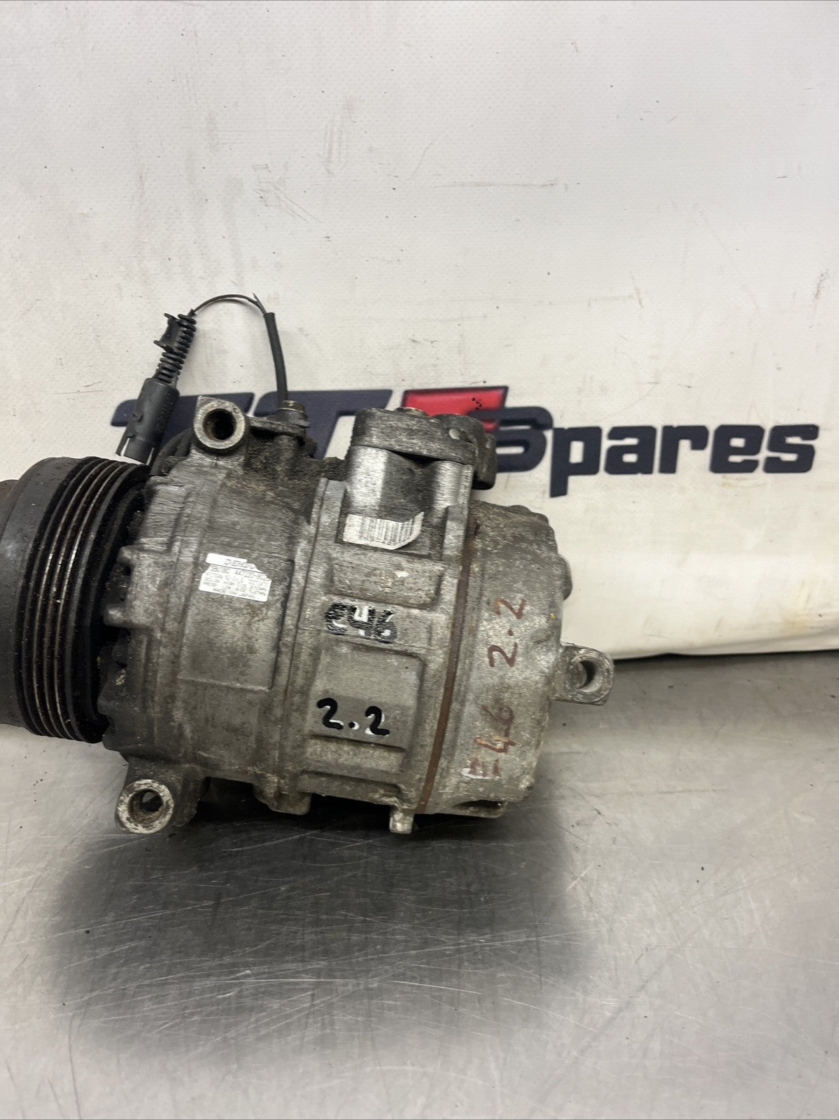BMW E39 E46 3 5 SERIES AIR CON A/C COMPRESSOR PUMP DENSO 7SBU16C 447220-8024
