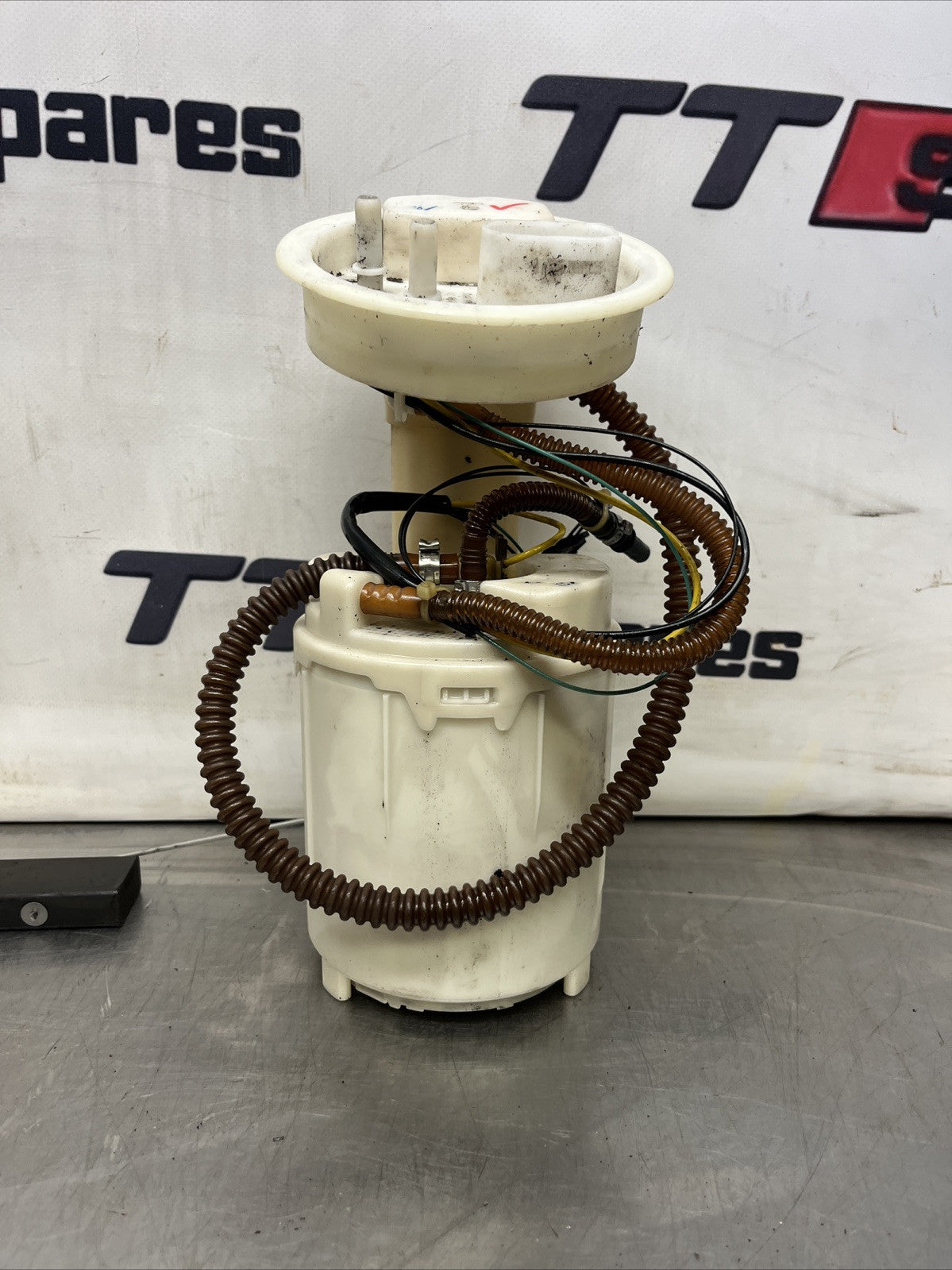 2003-06 AUDI TT Mk1 8n QUATTRO 1.8t + 3.2 V6 FUEL PUMP & SENDER 8L9919051J VDO