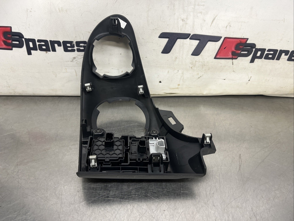 RENAULT TRAFIC DRIVER  AIRVENT SURROUND TRIM & HEADLIGHT UNIT 2015-2020 1406082X