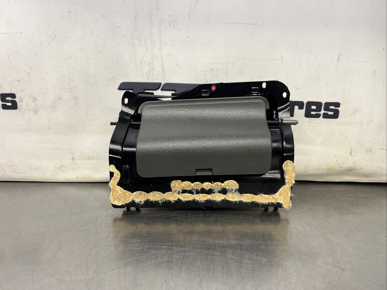 Audi TT MK1 Quarter Panel 6 Disc Flap Oem Genuine