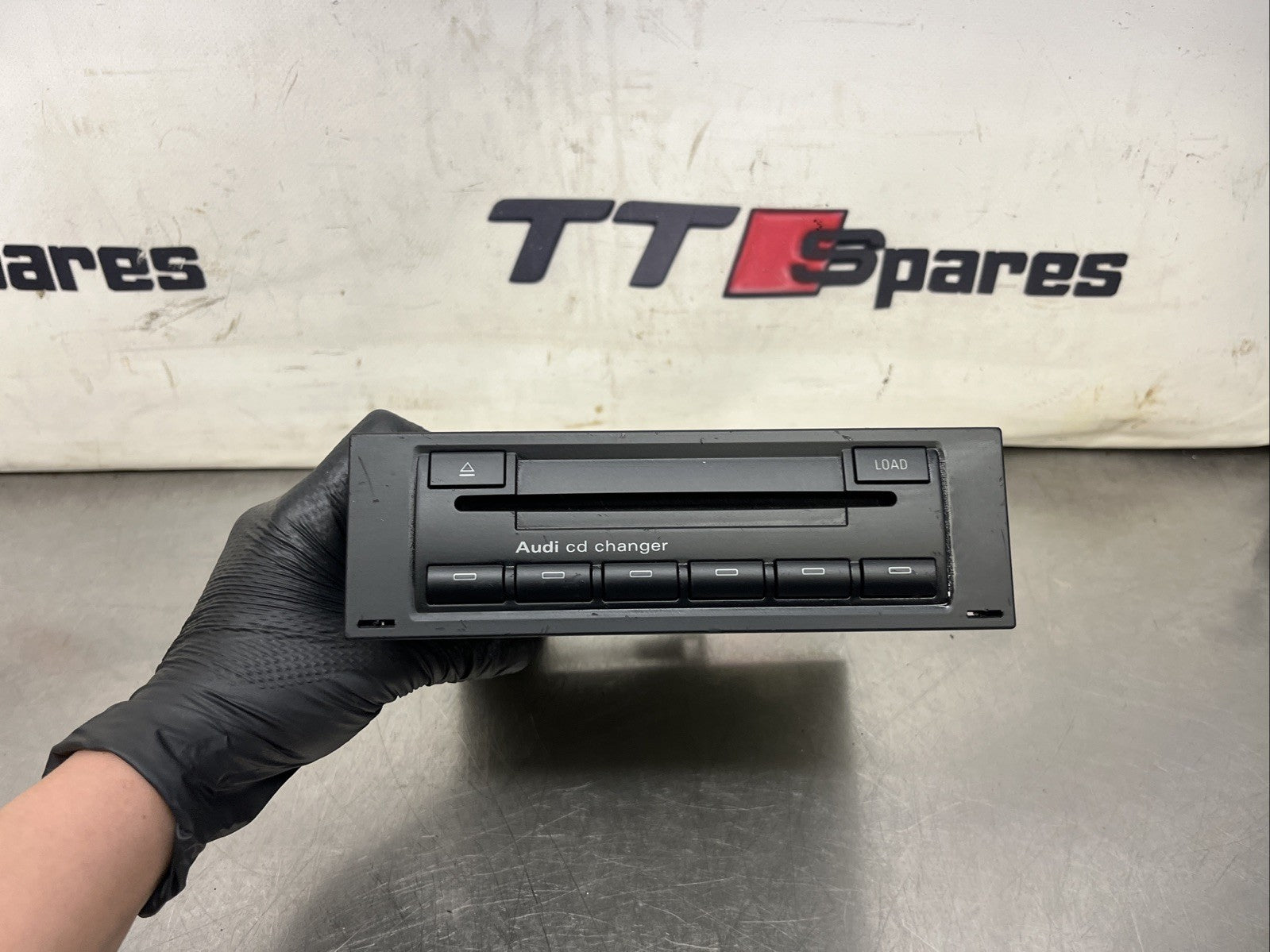 AUDI R8 2008 CD CHANGER 6 DISC PLAYER HEAD UNIT 8E0035111D AUDI A4 A5 A6 