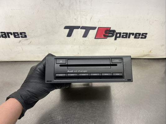 AUDI R8 2008 CD CHANGER 6 DISC PLAYER HEAD UNIT 8E0035111D AUDI A4 A5 A6 