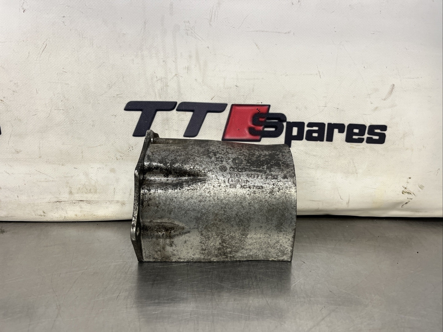 Audi TT Front Offside Drive Shaft Guard Plate V6 Auto 8J 06-14 1K0407720A