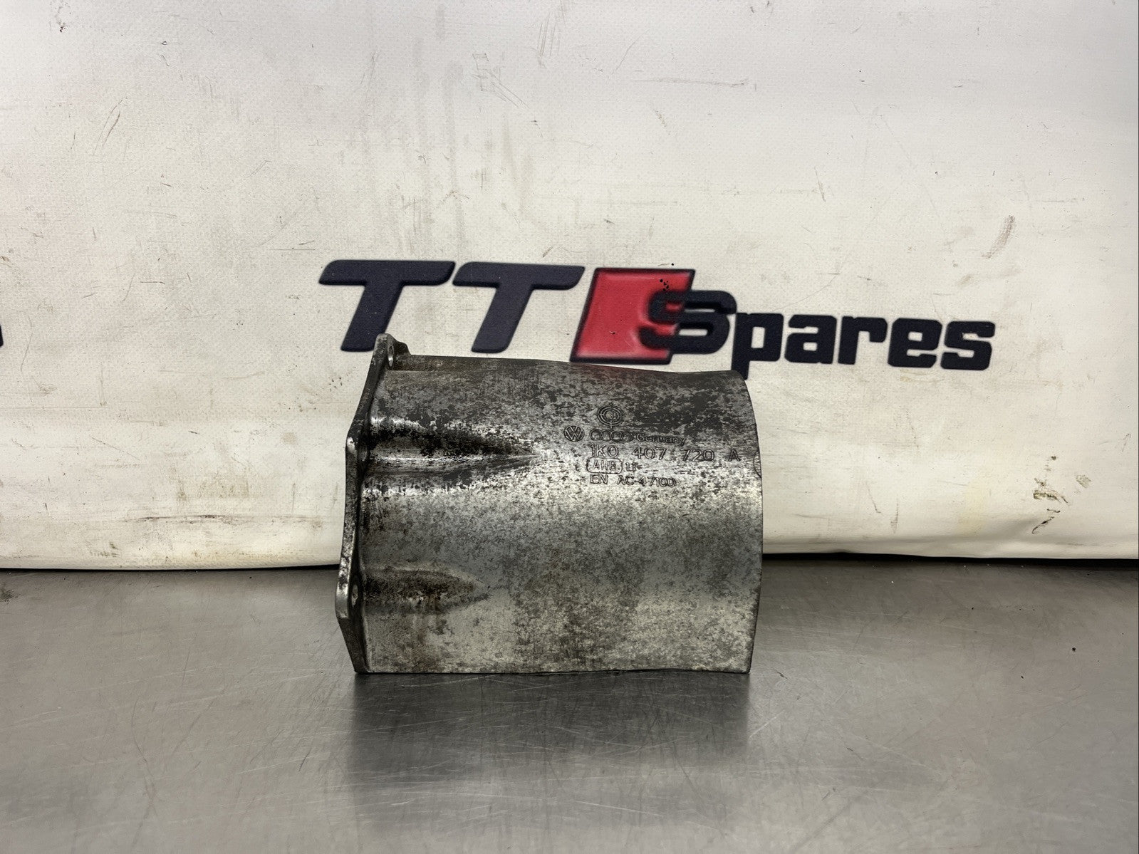 Audi TT Front Offside Drive Shaft Guard Plate V6 Auto 8J 06-14 1K0407720A