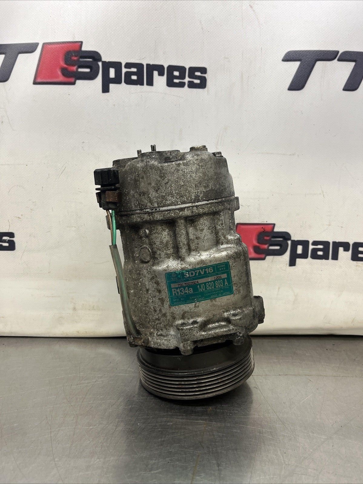 VW Golf MK4 1998 to 2004 Air-Con Pump 1J0820803A