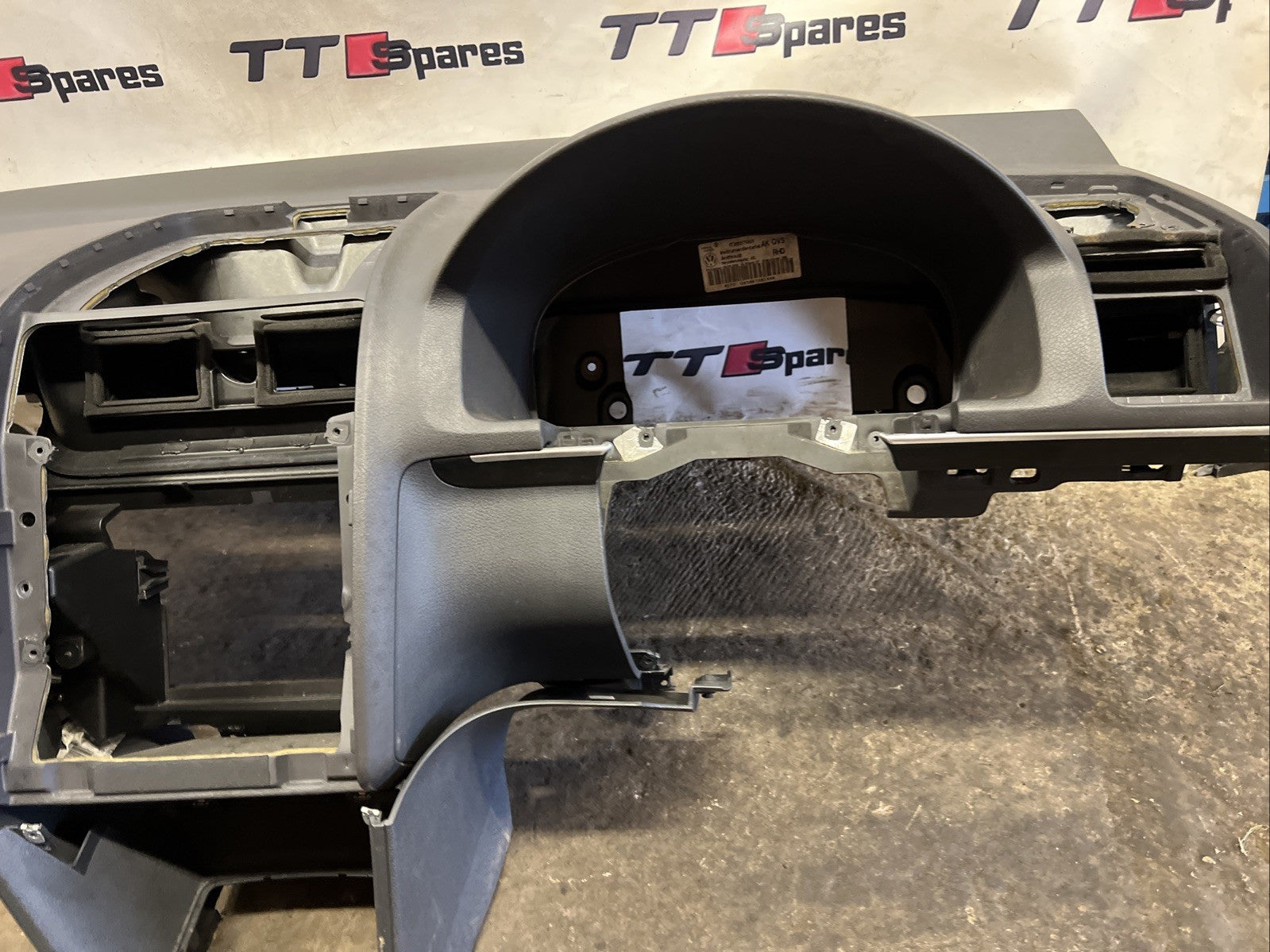VW Touran V3 Complete Dash Conversion In Dark Grey For Caddy 2K / MK3 Upgrade