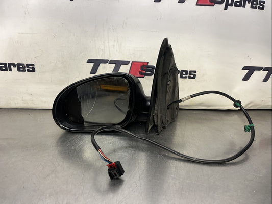 VW Golf GTI Mk5 03-08 3Dr Passenger Left Wing Mirror   425203