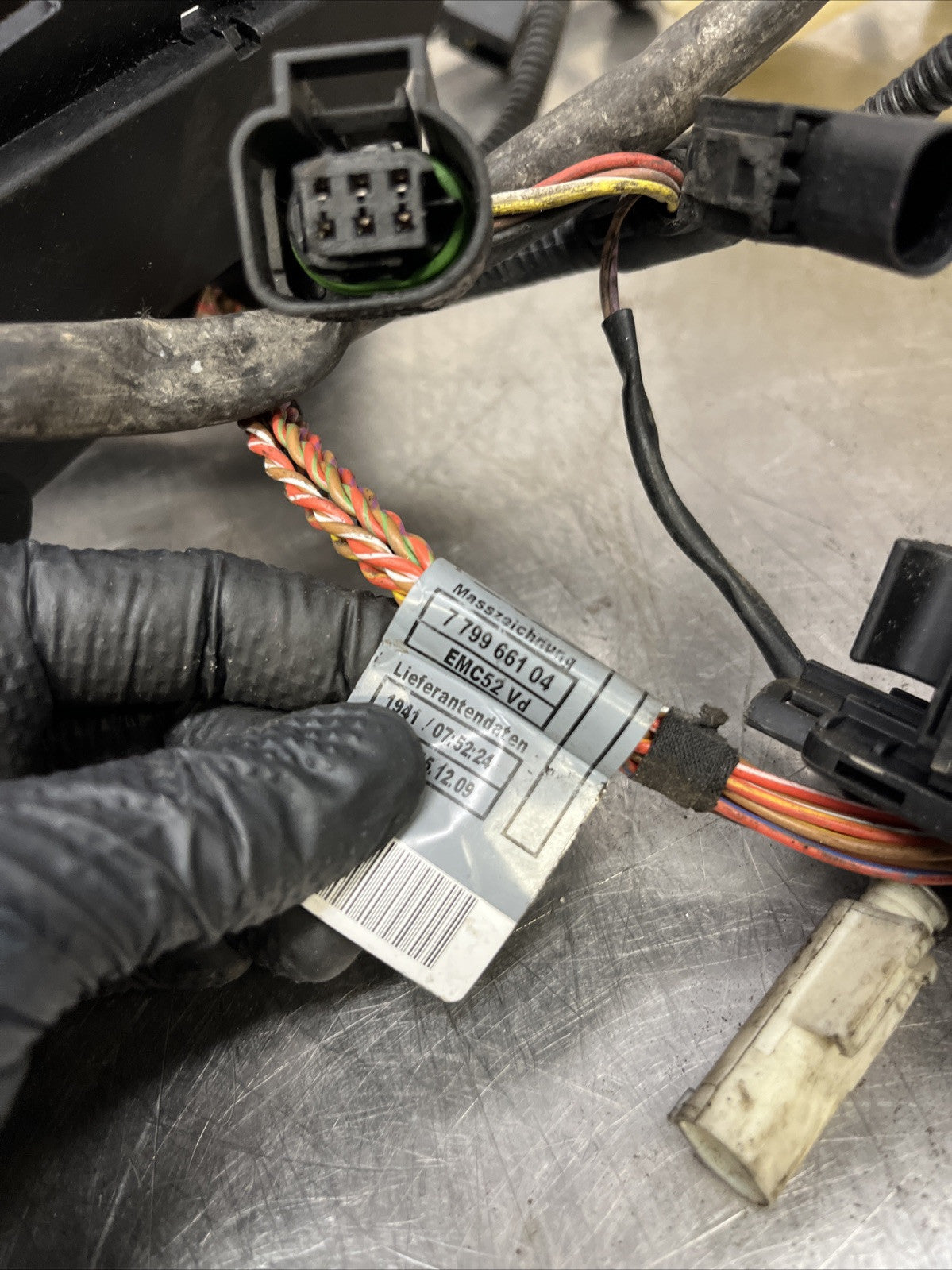 BMW X5 E70 779966104 779966204 780608001 Engine Cable Harness 3.00 26155386