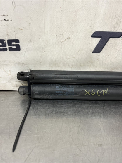 BMW E70 X5 3.0 D SPORT 2006-2011 TAILGATE GAS STRUT SET 7177283