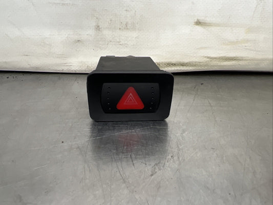 VOLKSWAGEN VW GOLF MK4 HAZARD SWITCH 1J0953235 1998-2004 AMS1703-3