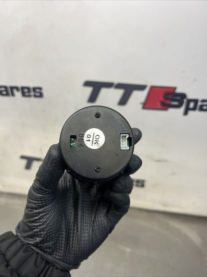 AUDI TT MK1 8N - TURBO BOOST GAUGE