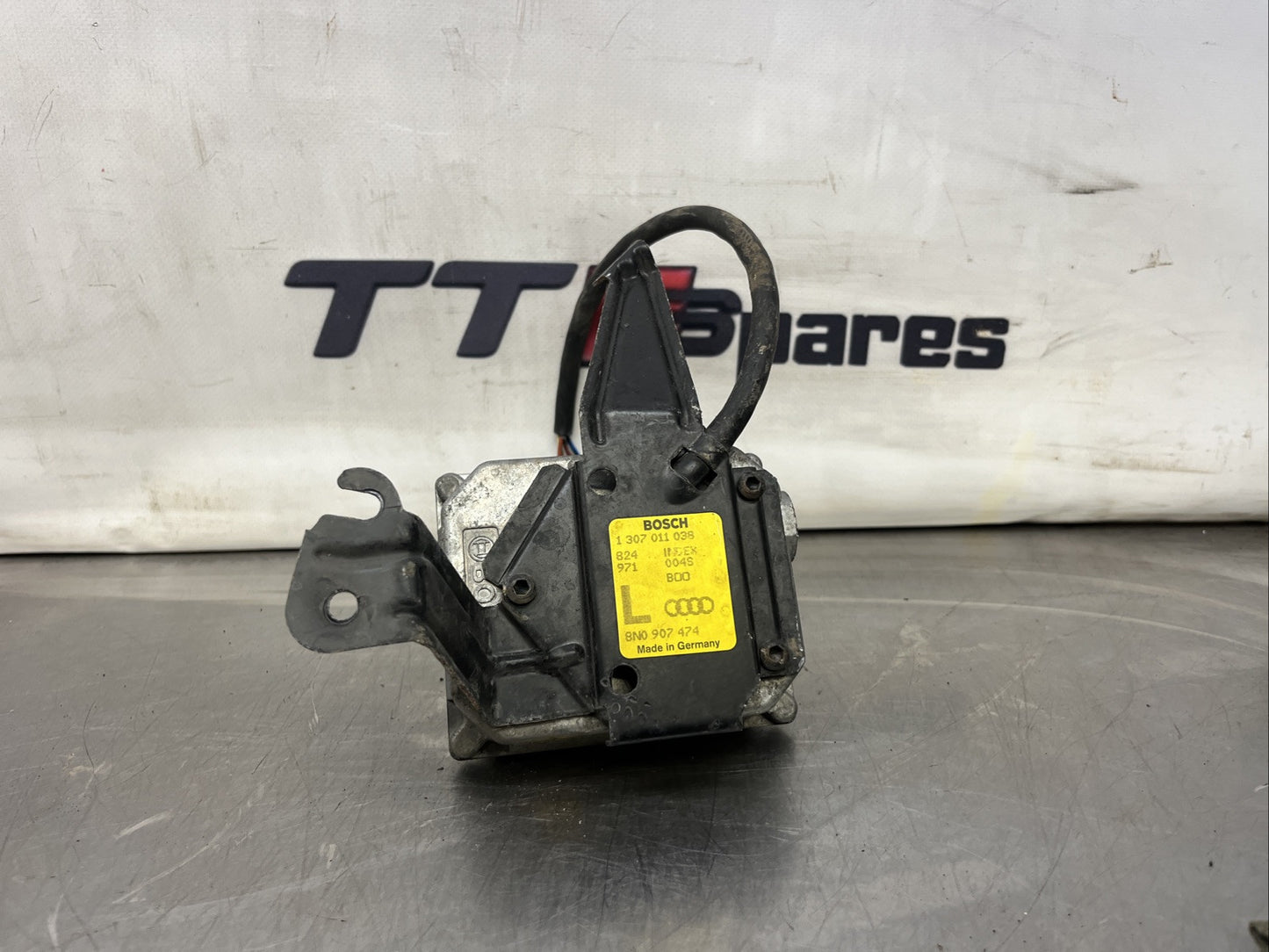 Audi TT Mk1 98-06 8N Passenger N/S Left Front Xenon Headlight Ballast 8N0907474