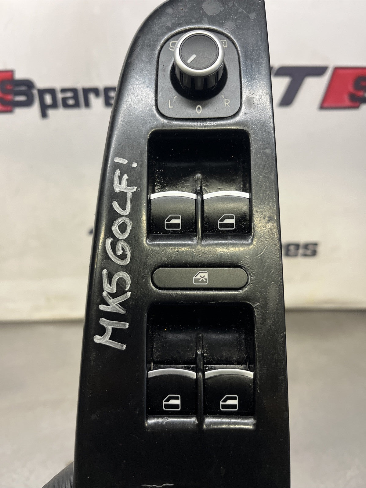 2008 VW GOLF 1.9 TDI MK5 5DR DRIVERS FRONT WINDOW SWITCH 1K4868050B