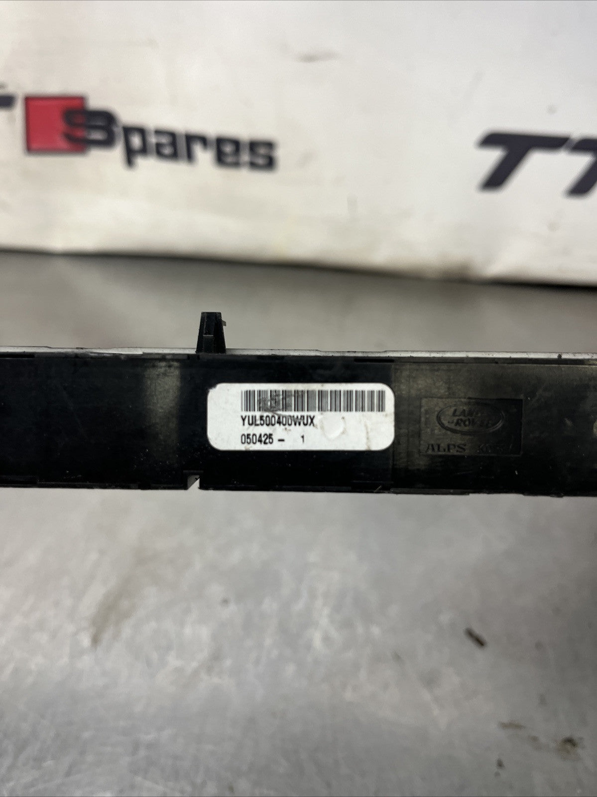2006 LAND ROVER DISCOVERY 3 HAZARD  SWITCH PANEL YUL500400WUX