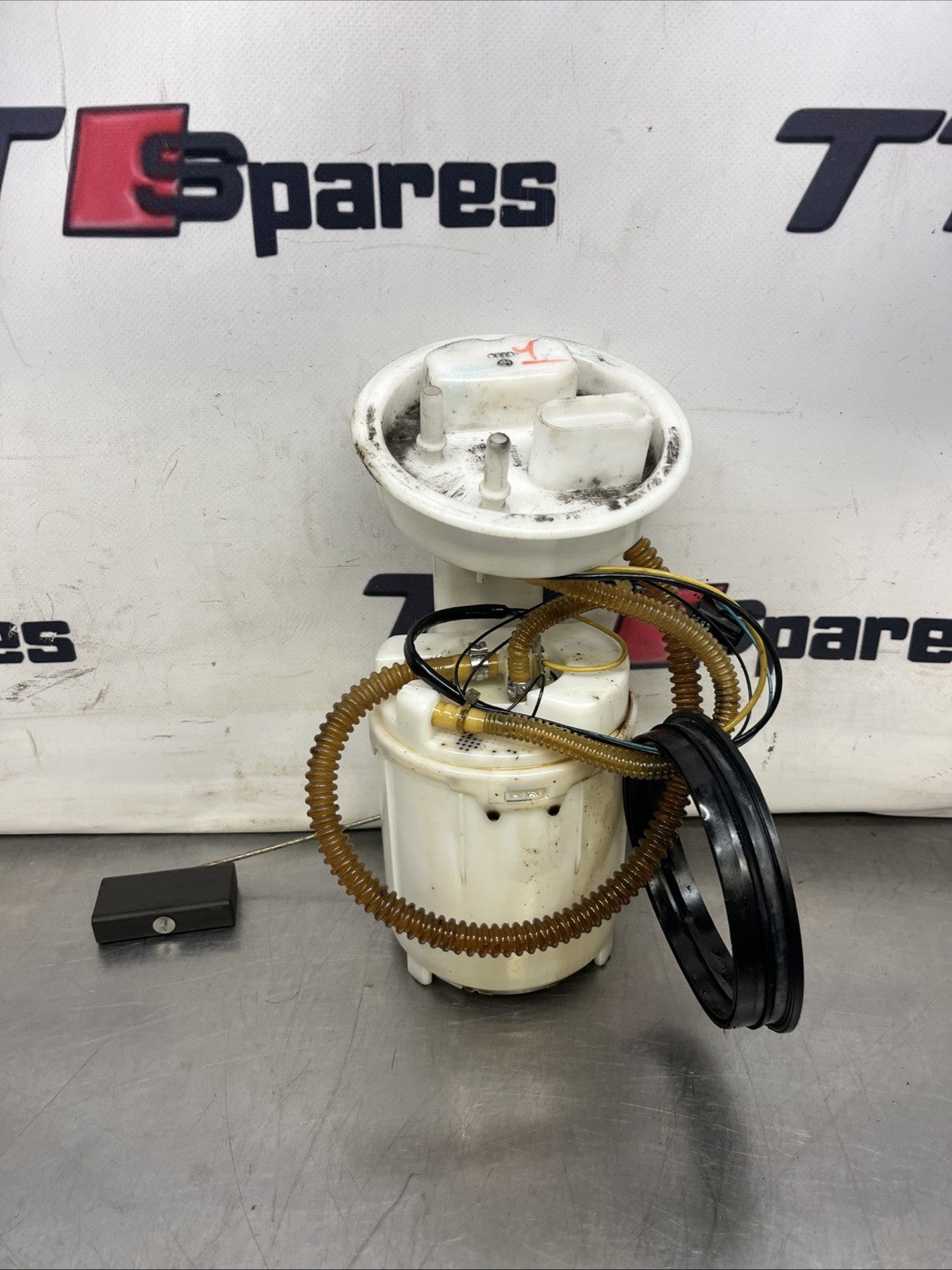AUDI TT 8N QUATTRO IN TANK FUEL SENDER UNIT PUMP MAIN PART TWIN 8l9919051G V6