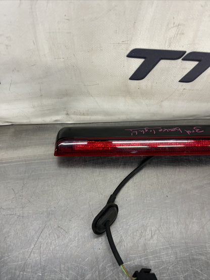 Audi TT Mk1 Convertible Roadster MIDDLE 3RD BRAKE LIGHT 8n7945097a BLACK