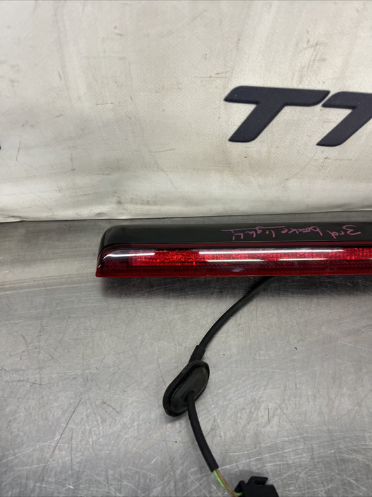 Audi TT Mk1 Convertible Roadster MIDDLE 3RD BRAKE LIGHT 8n7945097a BLACK