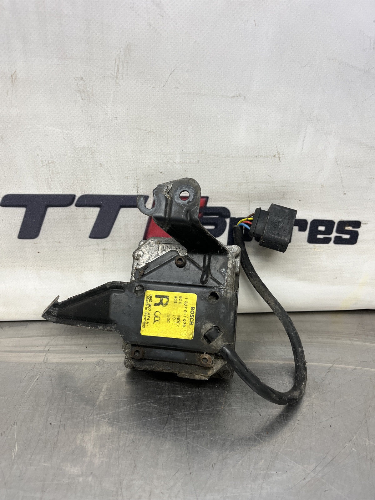 2000 AUDI TT QUATTRO MK1 8N DRIVERS FRONT XENON HEADLIGHT BALLAST 8N0907474A