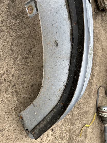 GENUINE AUDI TT MK1 1998-2006 FRONT BUMPER 8N0807111MX AVUS SILVER