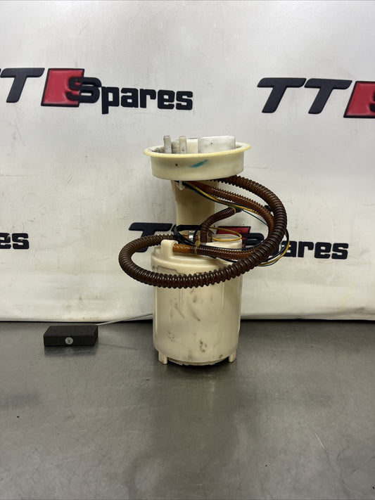 Audi TT Mk1 98-06 QUATTRO☆Electric Fuel Pump☆8L9919051J☆FREE TRACKED P&P 