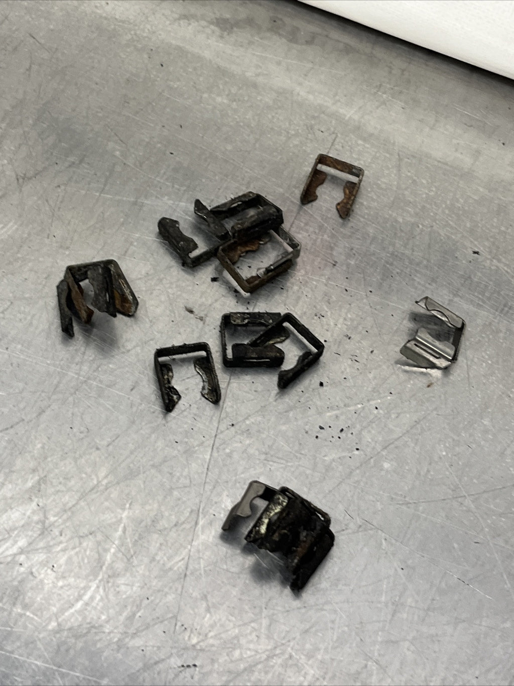 Audi TT MK1 225 1.8T Fuel Injector to Rail Clip