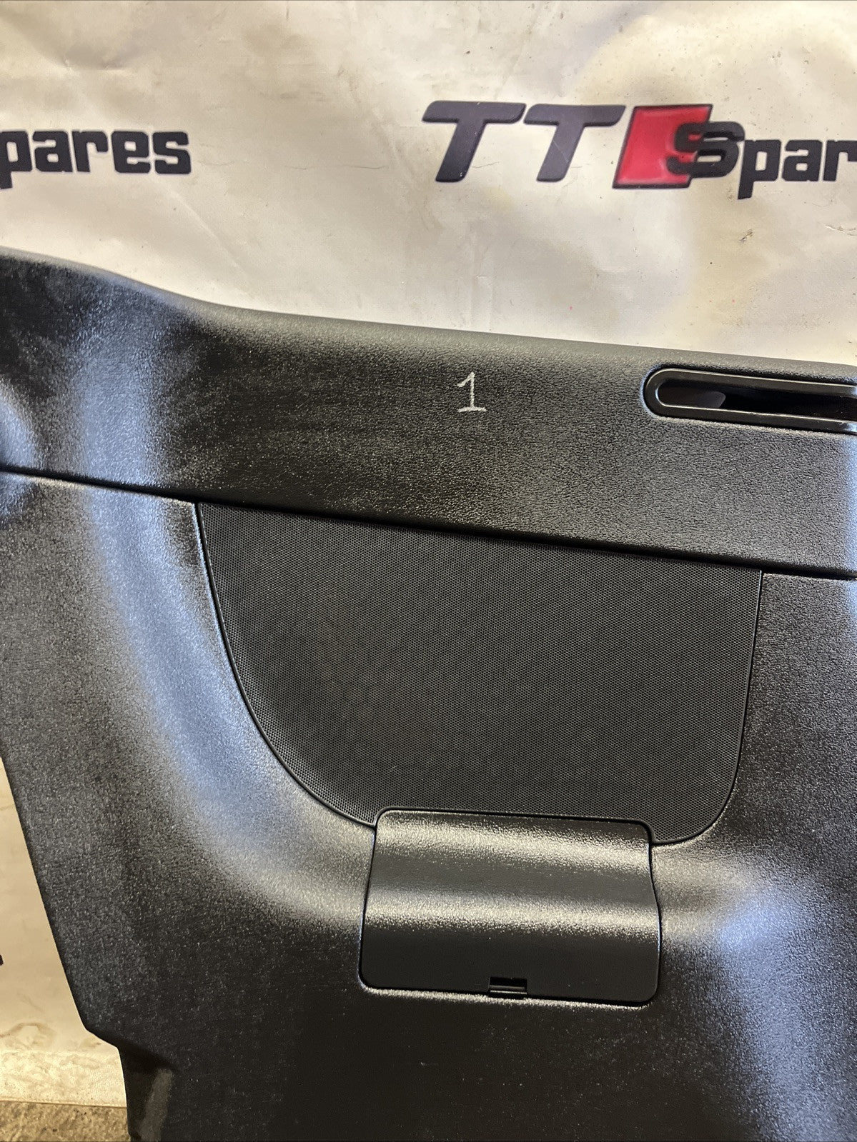 Audi TT MK1 98-06 8N Coupe N/S Left Rear Quarter Panel Trim Black 8N8867035F