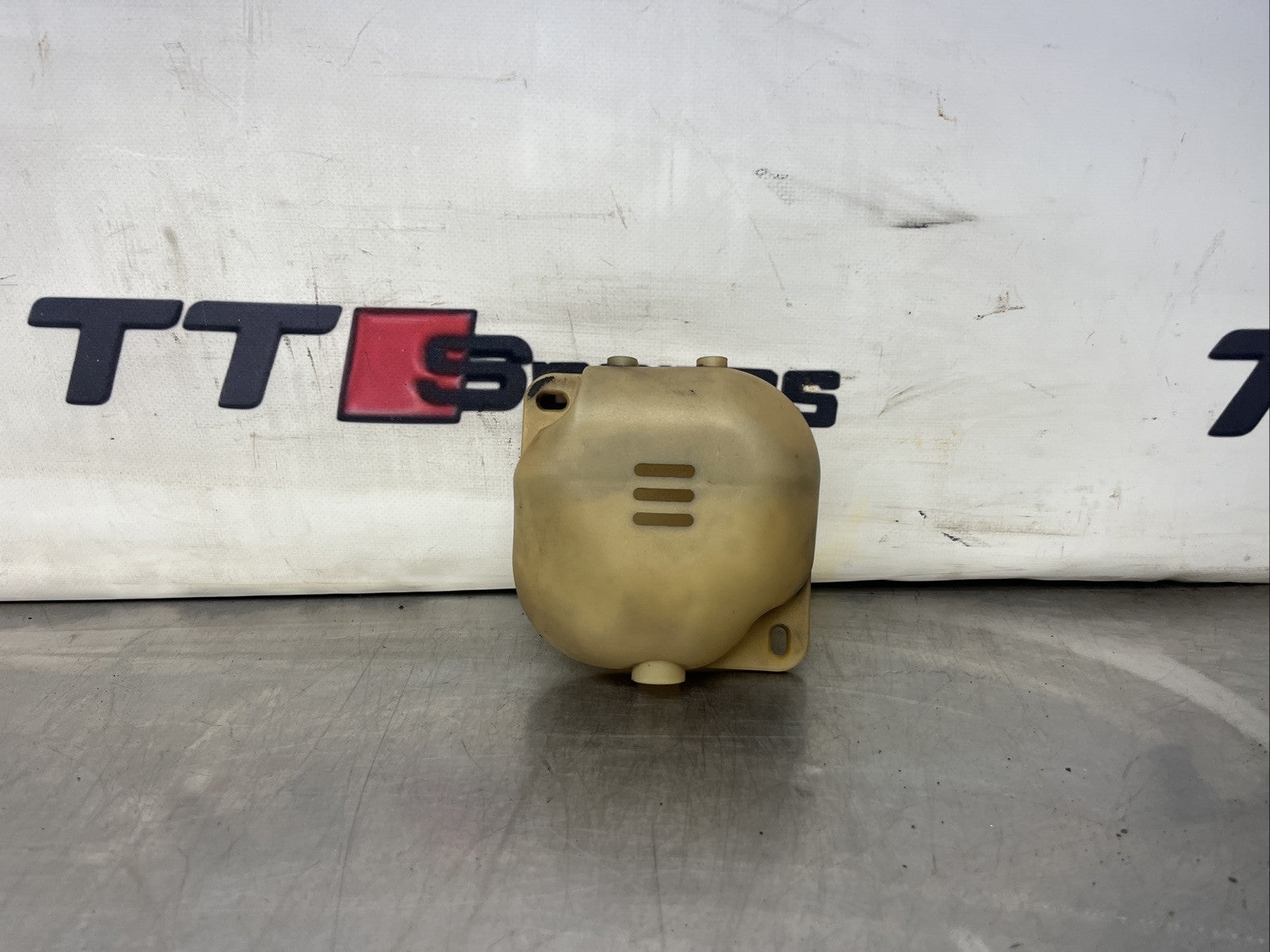 Audi TT 1.8 (1999-2006) Lambda Probe Connector Cover 1J0971830P